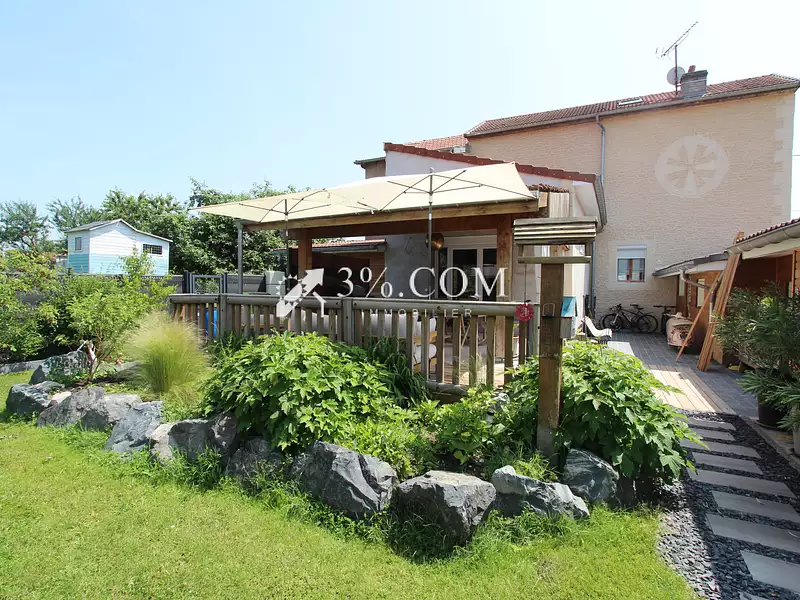 Maison, 158 m²