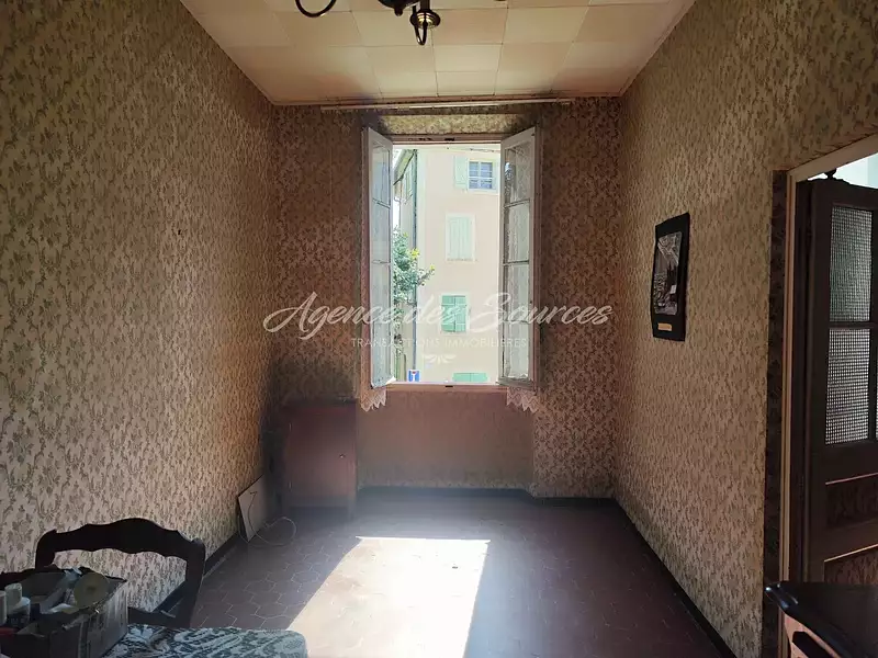Maison, 281,4 m²