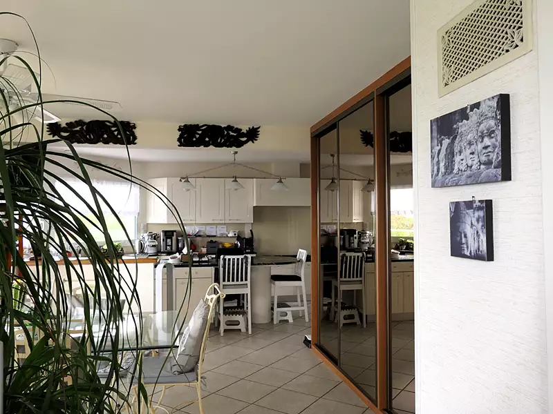 Maison, 330 m²