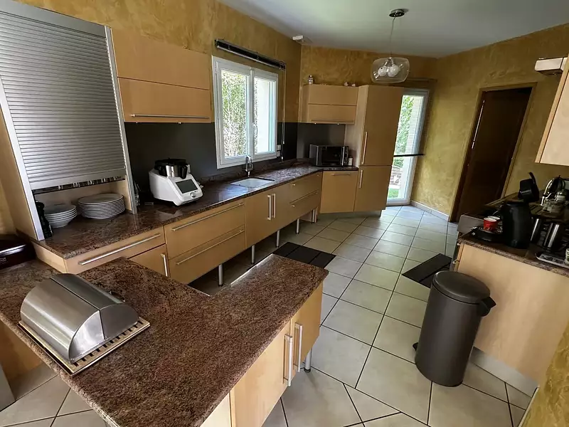 Maison, 200 m²