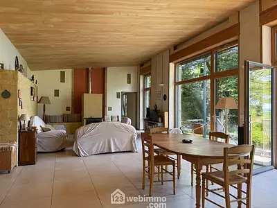 Maison, 159 m²