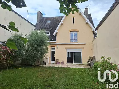 Maison, 151 m²