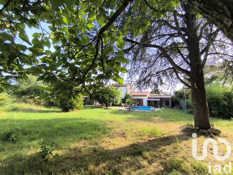 Maison, 185 m²