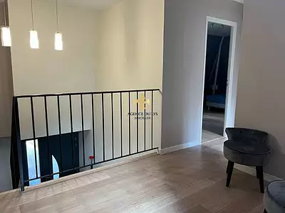 Maison, 212 m²
