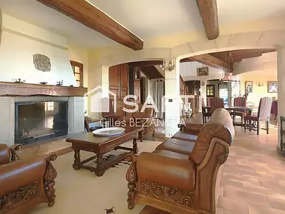 Maison, 225 m²