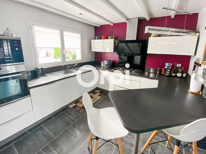 Maison, 140 m²