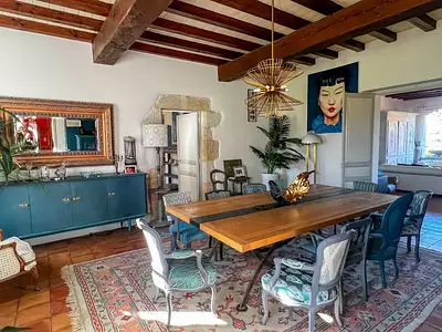 Maison, 557 m²