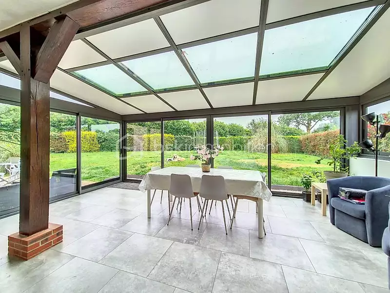 Maison, 195 m²