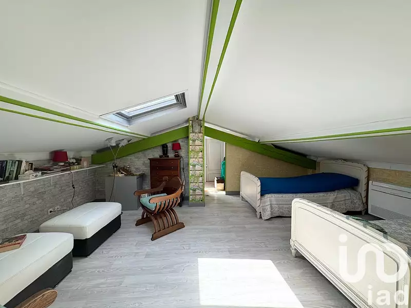 Maison, 244 m²