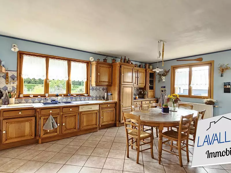 Maison, 145 m²