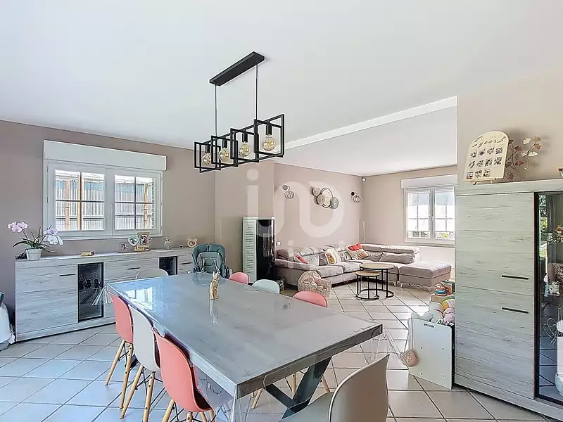 Maison, 142 m²
