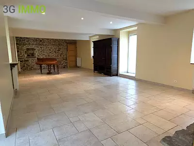 Maison, 196 m²