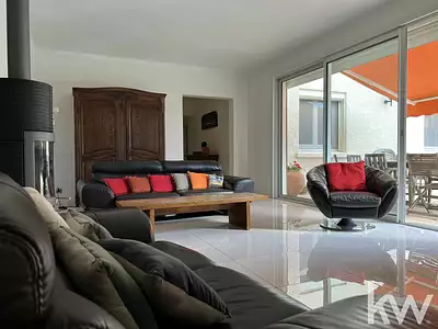 Maison, 300 m²