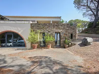 Maison, 320 m²