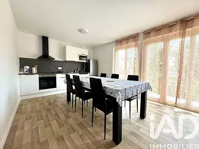 Appartement 1 pieces 9 m2 a louer - 1 PiÈCe Le MÉE Sur Seine 77350