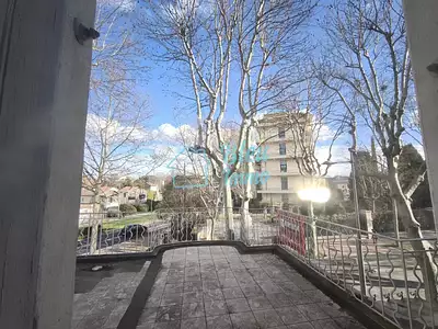 Appartement, 230 m²