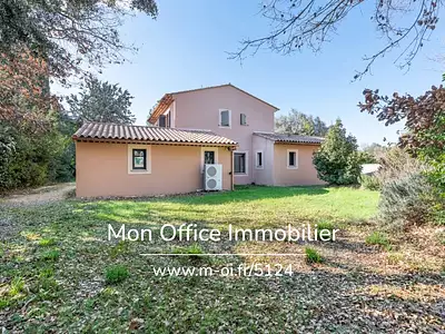Maison, 190 m²