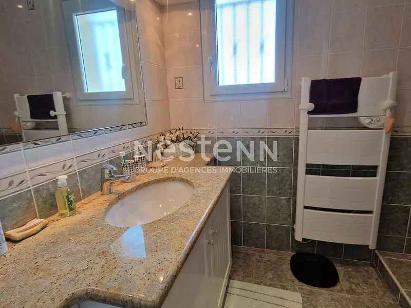 Maison, 227 m²