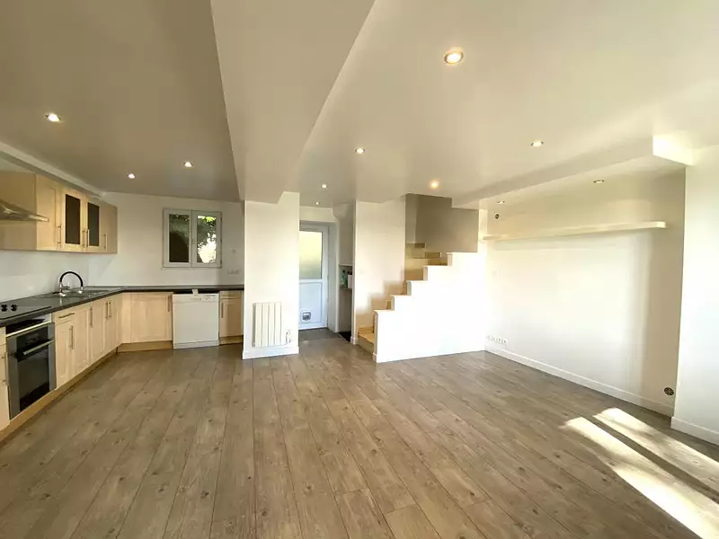 Maison, 84 m²