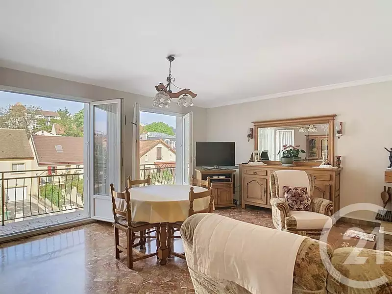 Maison, 279 m²