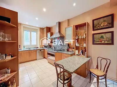 Appartement, 180 m²