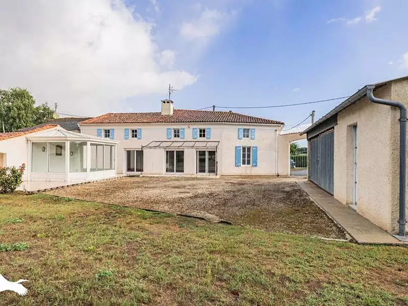 Maison, 235 m²