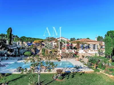 Maison, 210 m²