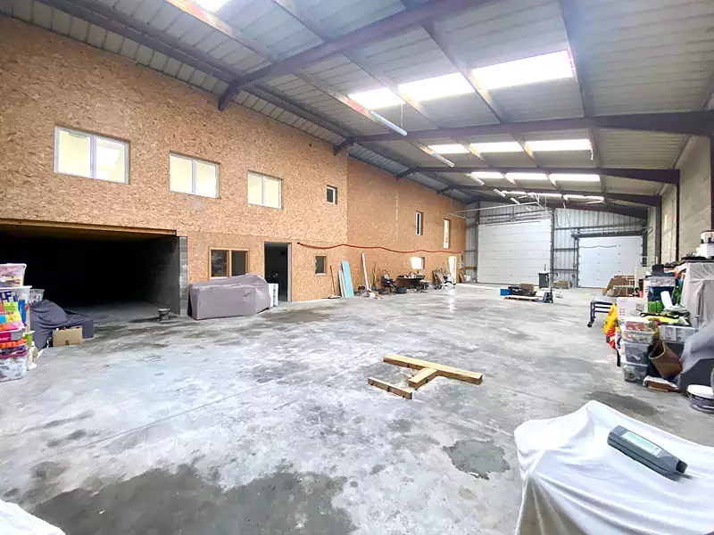 Maison, 681,61 m²