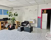 Divers, 300 m²