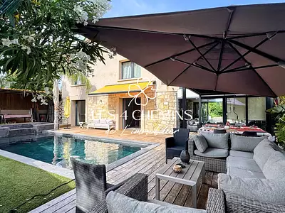 Maison, 200 m²