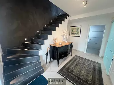 Maison, 180 m²