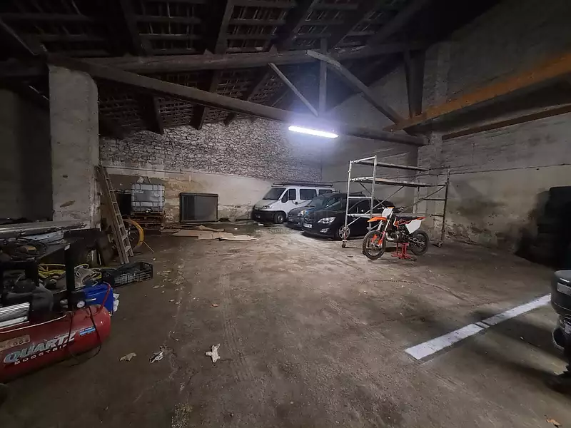Divers, 220 m²