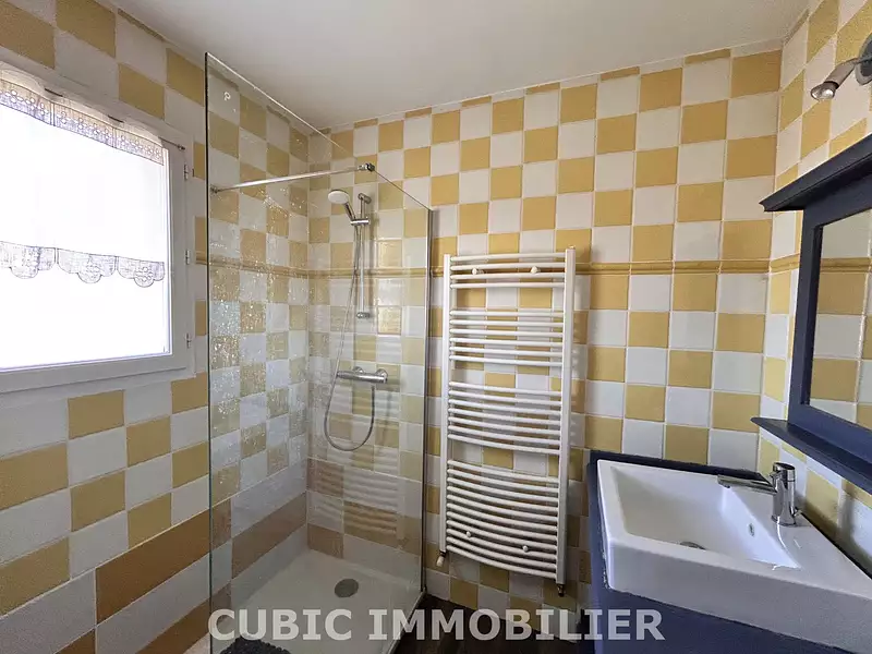 Maison, 140 m²