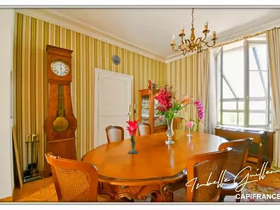Maison, 167 m²