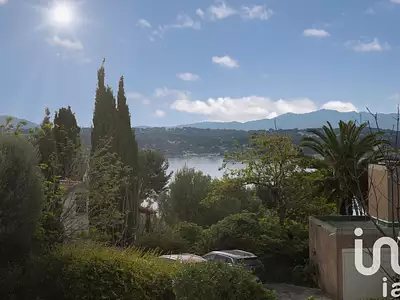 Maison, 205 m²
