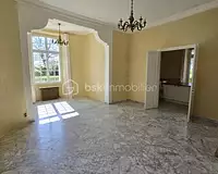 Maison, 375 m²