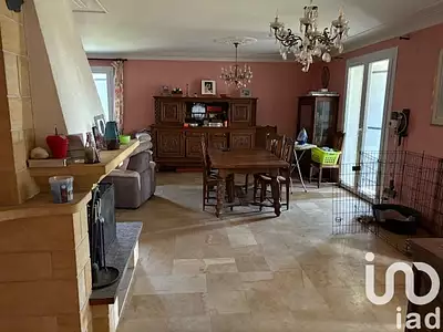 Maison, 230 m²
