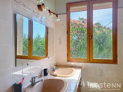 Maison, 207 m²