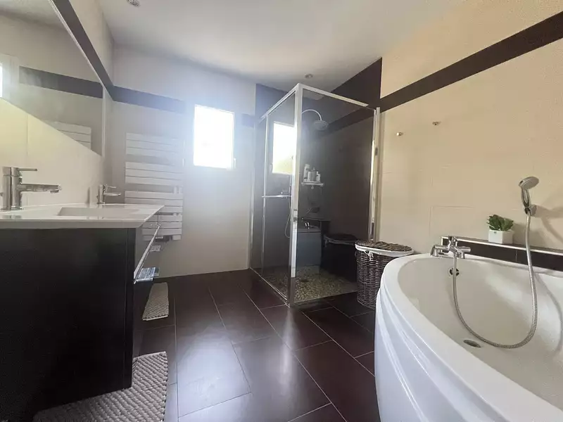 Maison, 173 m²