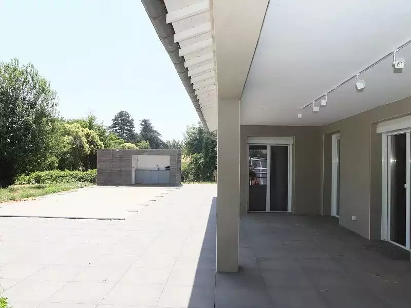 Maison, 180 m²