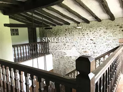 Maison, 250 m²