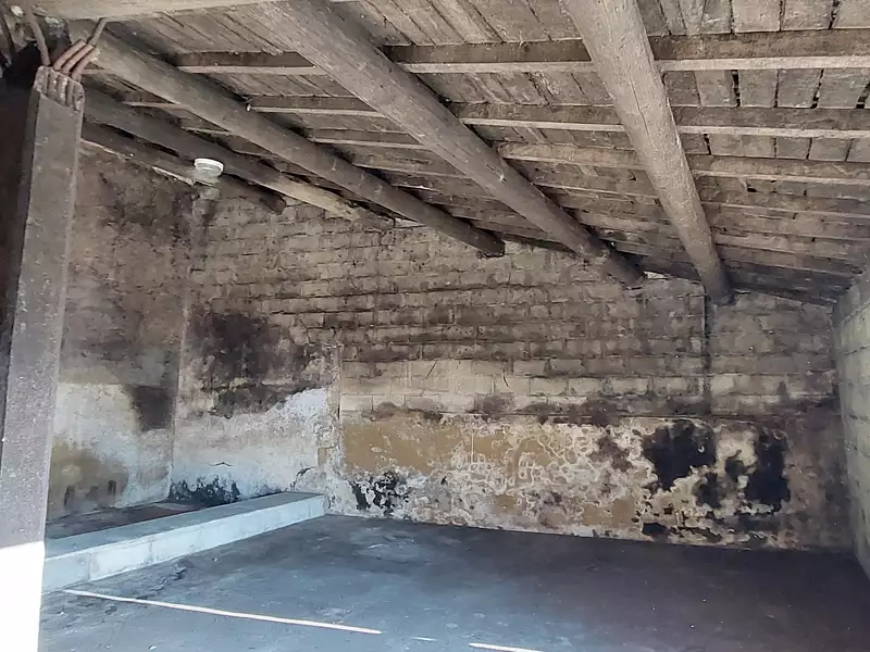 Parking, 100 m²