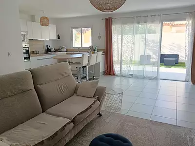 Maison, 99 m²