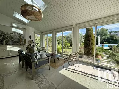 Maison, 200 m²