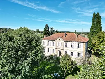 Maison, 448 m²