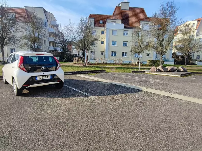 Parking, 12 m²