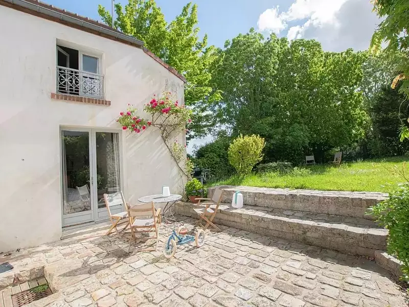 Maison, 167 m²