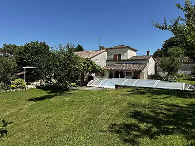 Maison, 137,1 m²