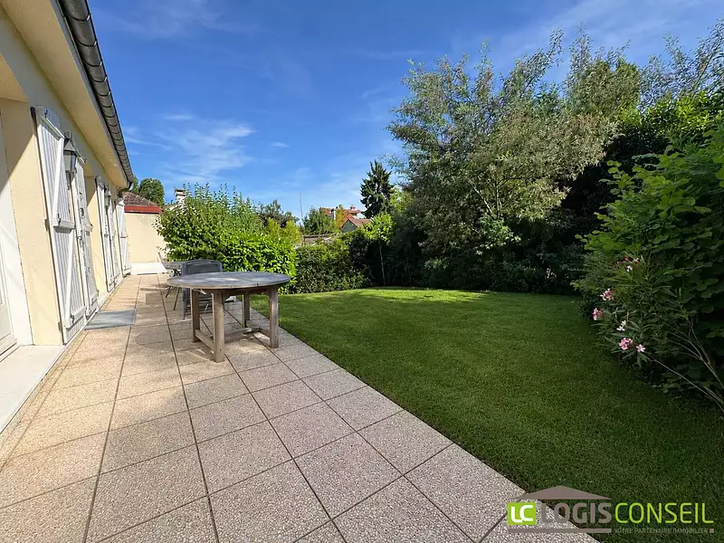 Maison, 174,19 m²