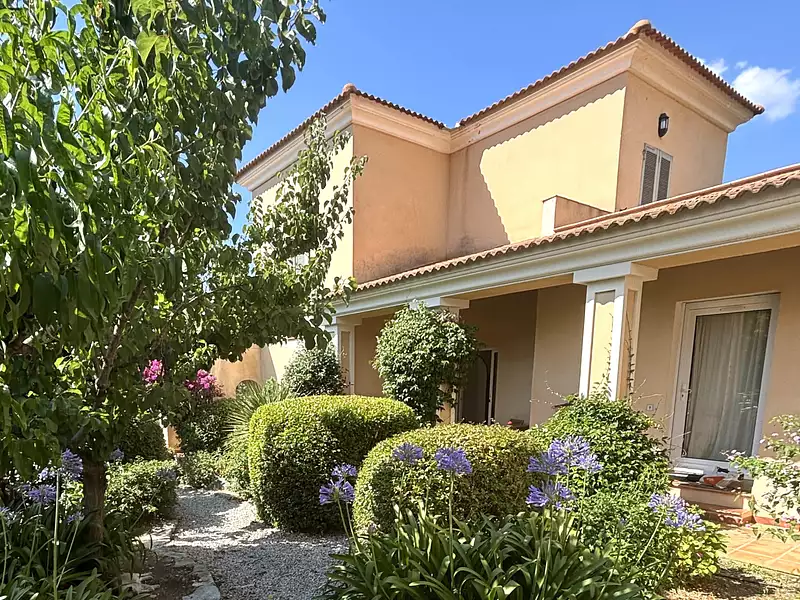 Maison, 231 m²